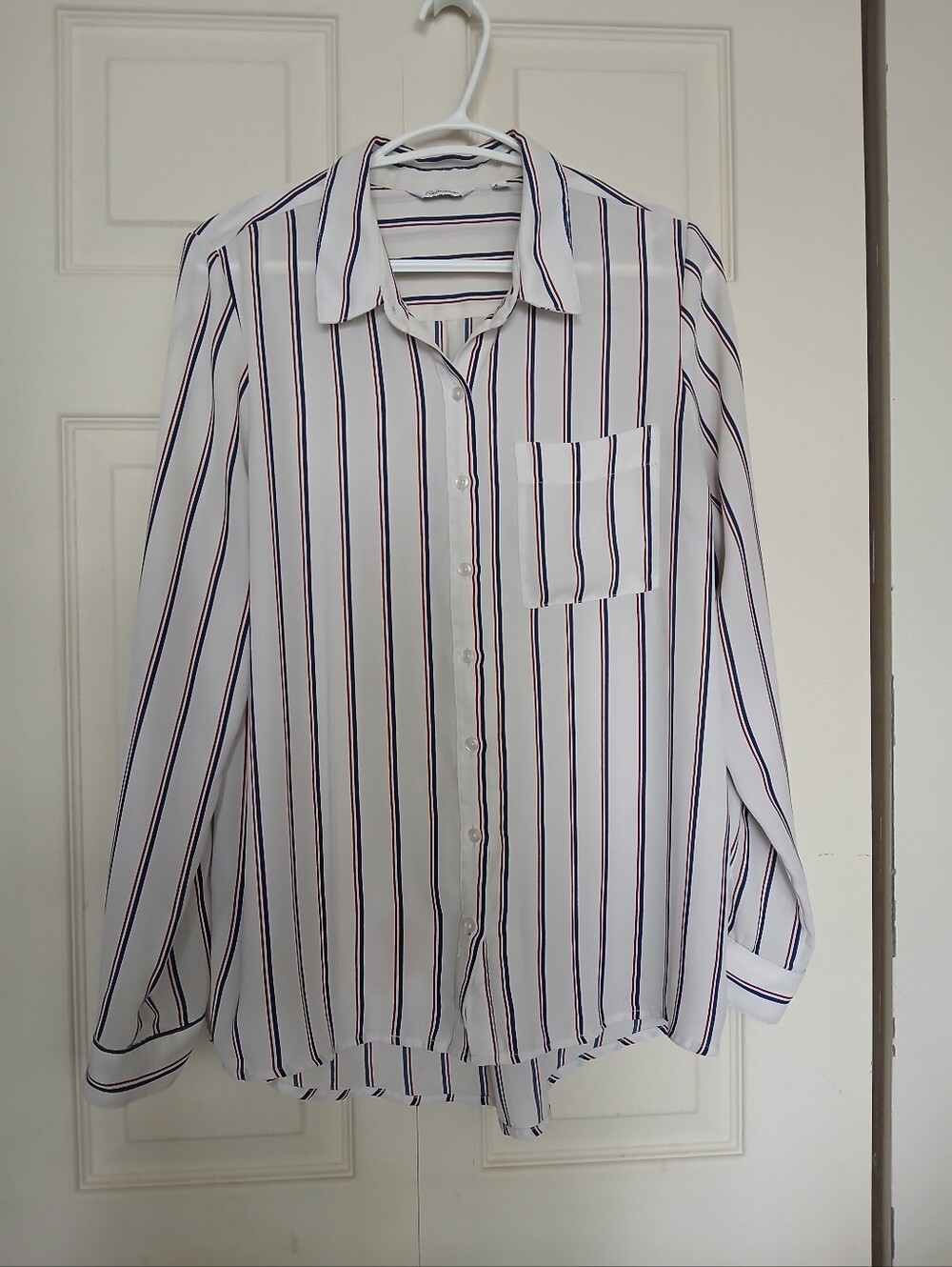 Reitmans Striped Button Up Long Sleeve Top, Size Medium (M)